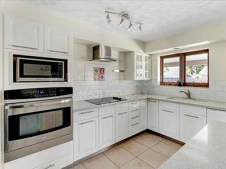8226 E Plaza Ave — Photo 10