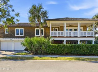 698 Beach Ave, Atlantic Beach, FL 32233