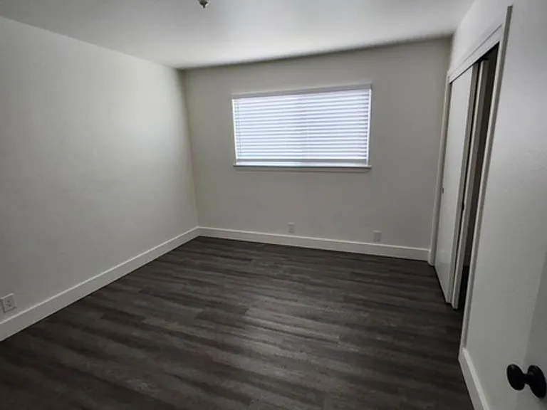 1211 Mayette Ave. — Photo 5
