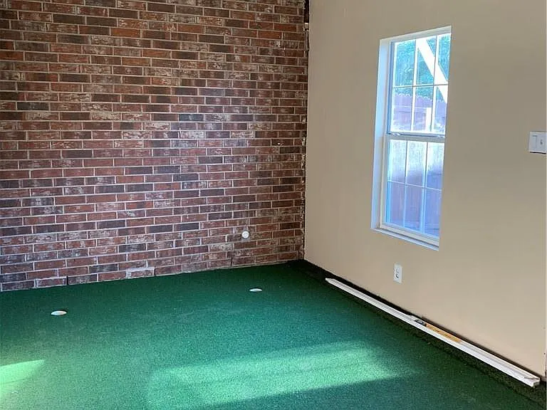 11956 Kingsville Dr — Photo 16