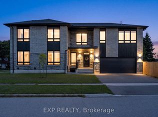 19 Burcher Rd, Ajax, ON L1S 2P8