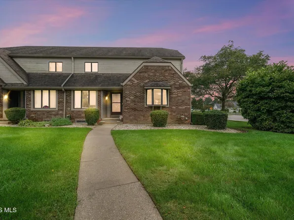 1315 Applegate St #20, Waterville, OH 43566
