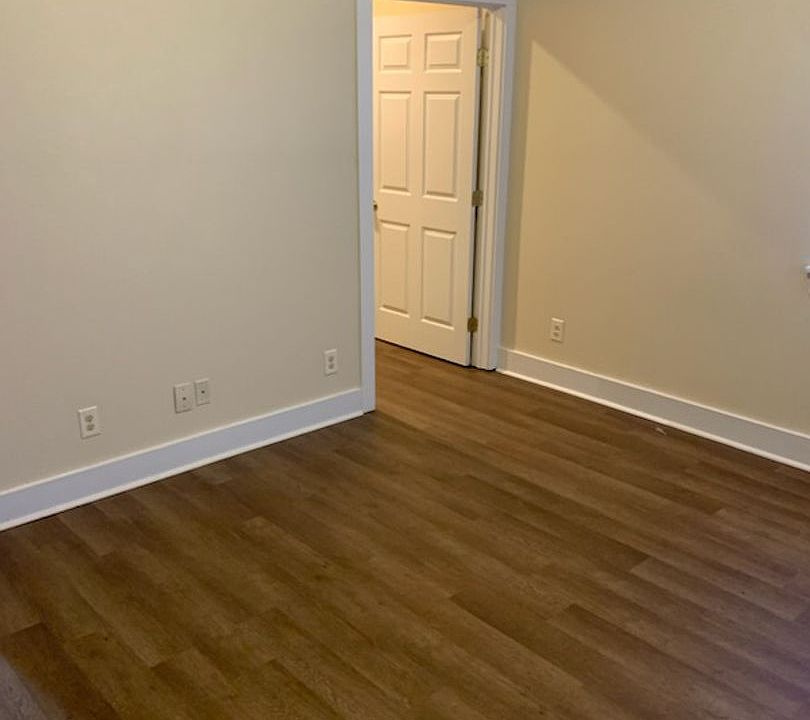 1st image of 1431 Pleasant St #2