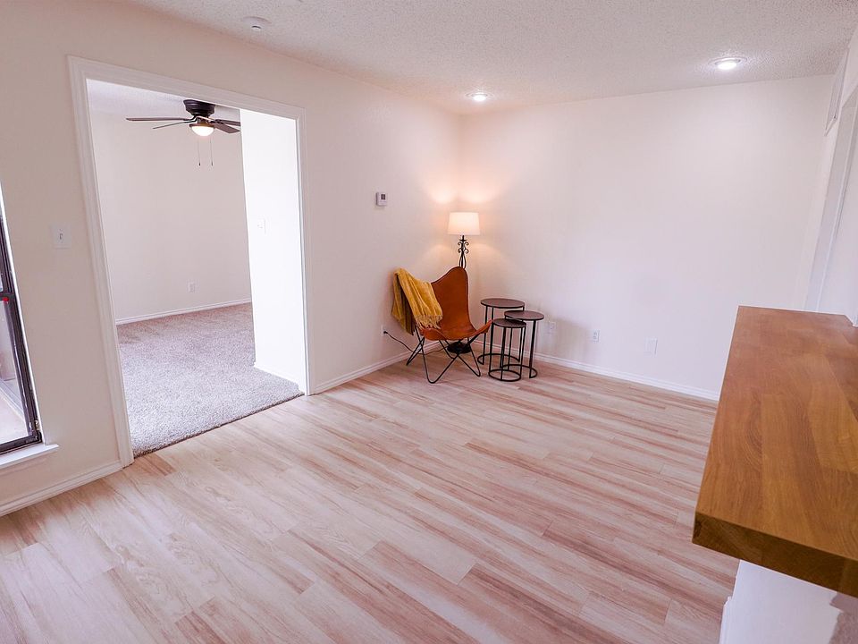 1st image of 2309 Balsam Dr APT K301