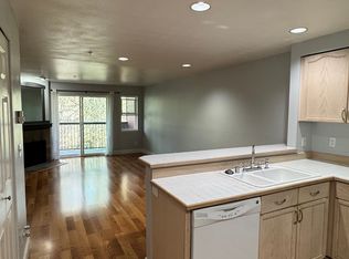 15805 Waynita Way NE APT D207, Bothell, WA 98011