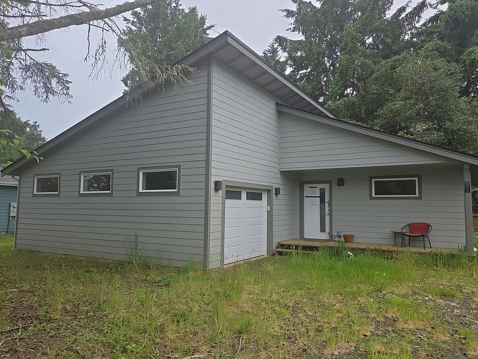 1st image of 409 Centaurus Ave SW