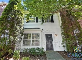 2412 Ryerson Ct, Charlotte, NC 28213