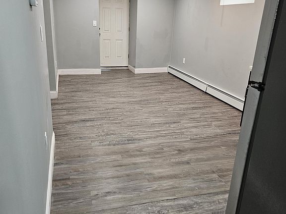4th image of 44 Glendale St #B