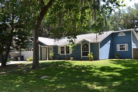 1st image of 3015 Needle Palm Dr