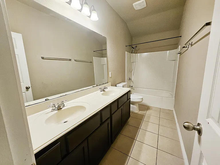 Upstairs Bathroom