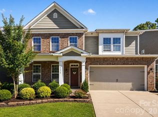 1376 Rainier Dr, Fort Mill, SC 29708