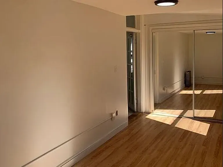 21 Wenham St #2 — Photo 7