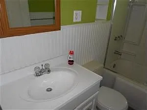 315 Averill Ave photo 1