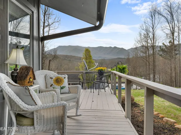 4304 Little Creek Way APT M, Cosby, TN 37722