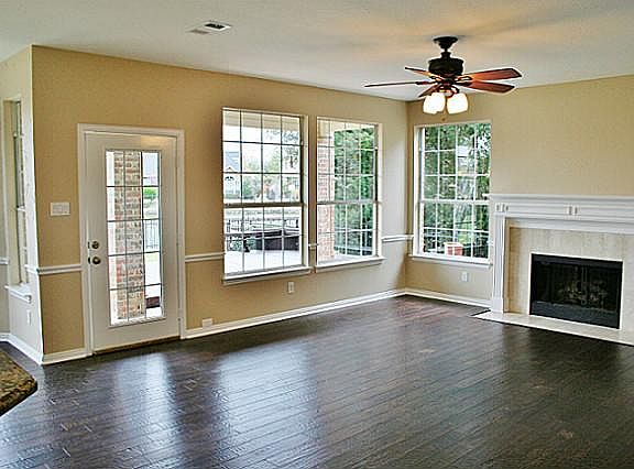 3rd image of 314 Spyglass Dr