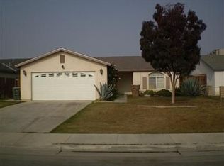 404 Obregon Ave, Bakersfield, CA 93307