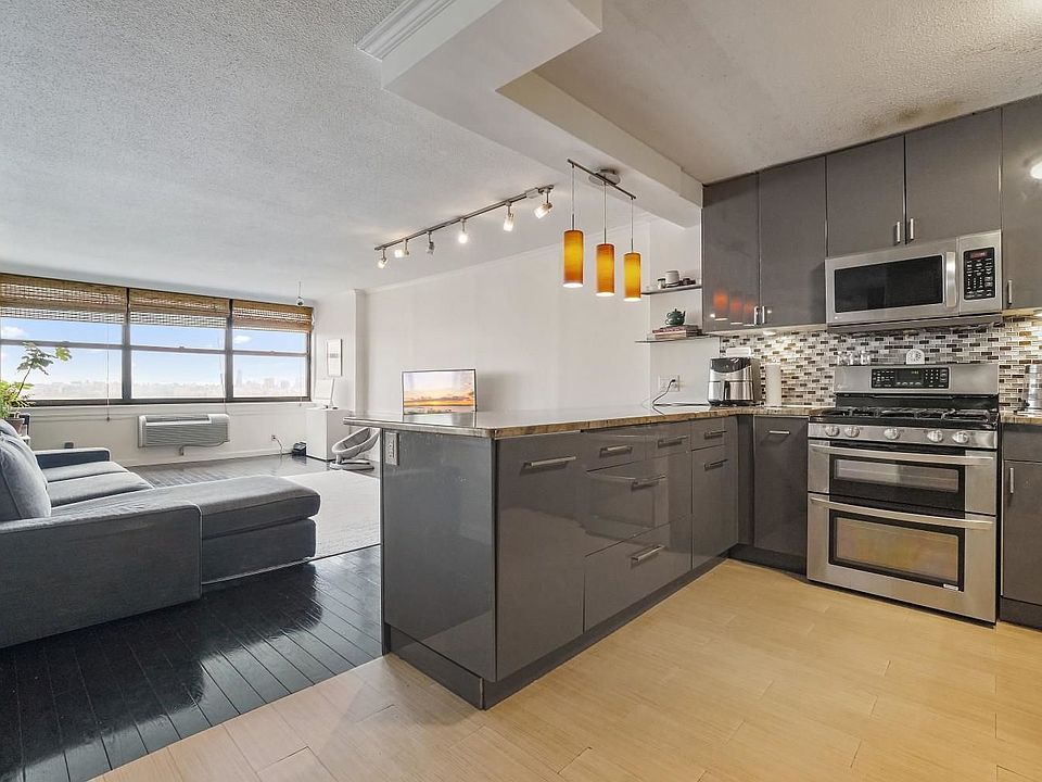 1st image of 7000 Boulevard East APT 27I