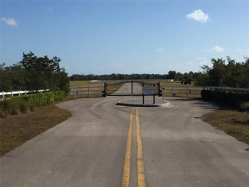 1st image of 8105 White Fences Ln