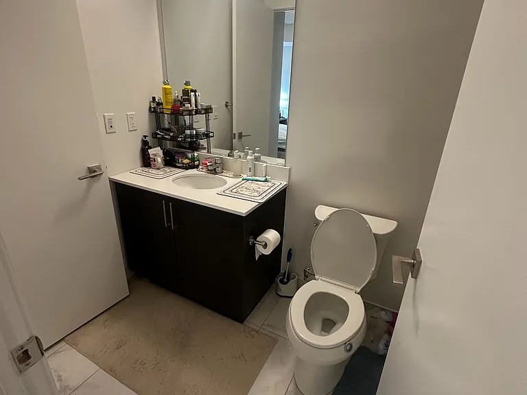 268 Buchanan Dr #605W — Photo 19