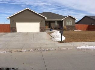2530 Prairie St, Gering, NE 69341