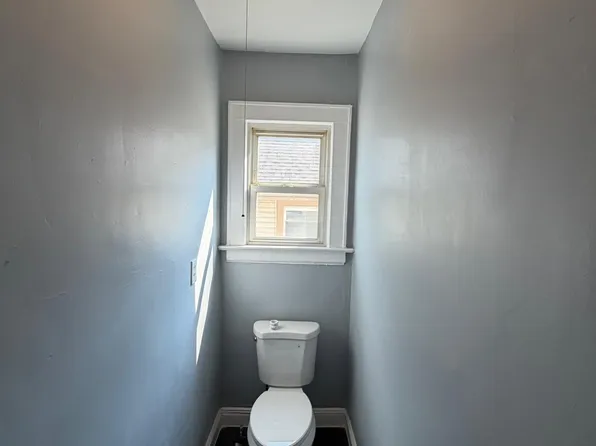 16 Crescent Ave Floor 1, Newark, NJ 07112