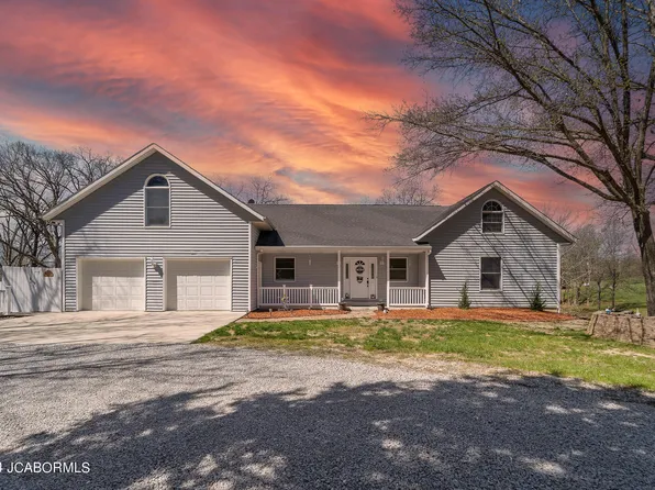 4830 E Flamingo Dr, Hallsville, MO 65255