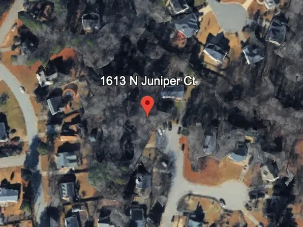 1613 N Juniper Ct, Fuquay Varina, NC 27526