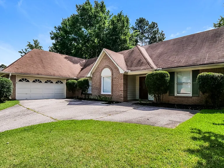 128 Walnut Ridge Ln — Photo 4