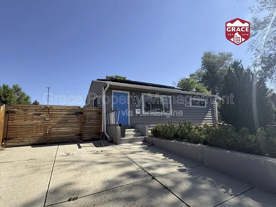 4465 W Custer Pl