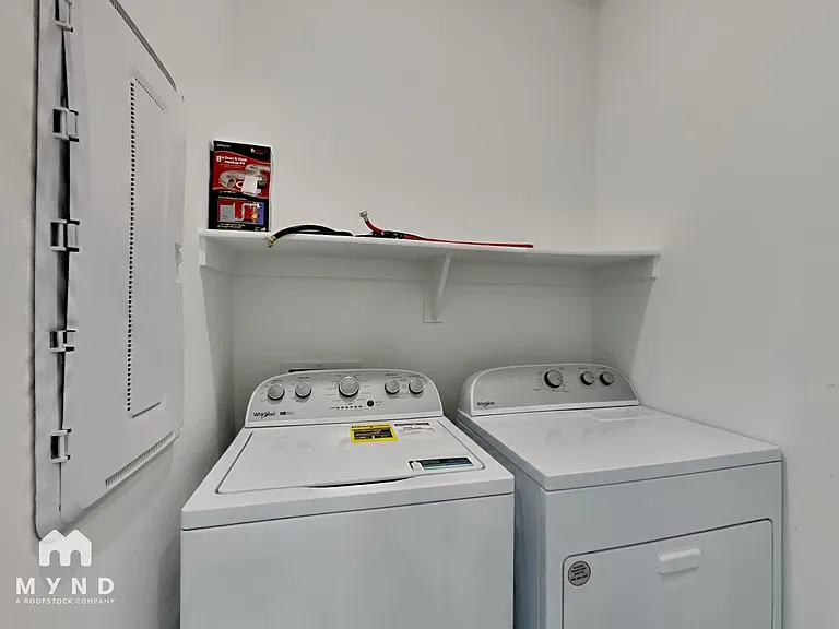 15168 W Sherman St — Photo 18