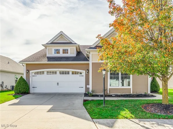13161 Northpointe Cir, Strongsville, OH 44136