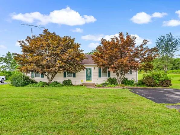 1408 Harrodsburg Rd, Lawrenceburg, KY 40342