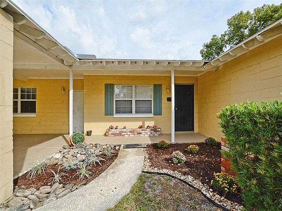 2nd image of 4825 Figwood Ln