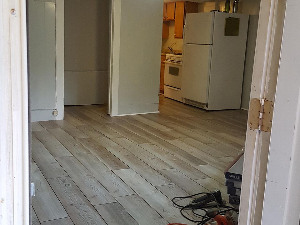 2nd image of 439 Hite St #1