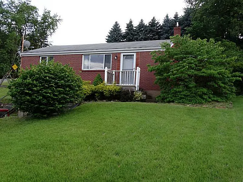 880 Joan Dr photo 1