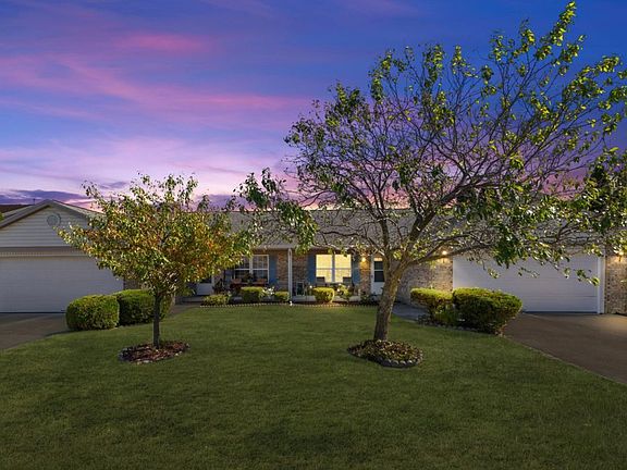 2nd image of 1608 Mockingbird Ln