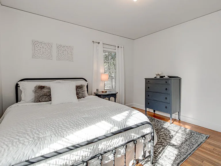 626 Myers Ln — Photo 10