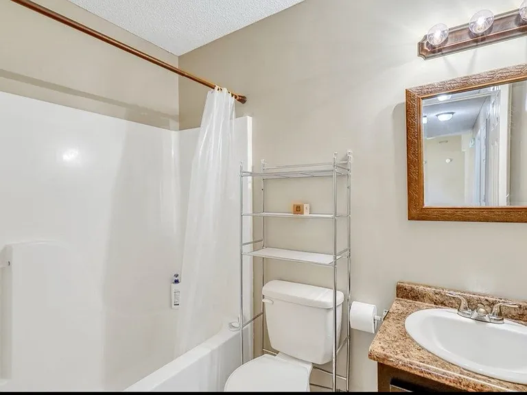 772 Melissa Dr — Photo 22