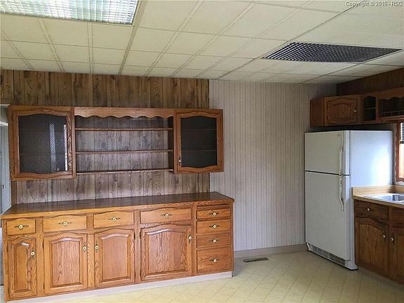 Large kitchen with oak cabinets
