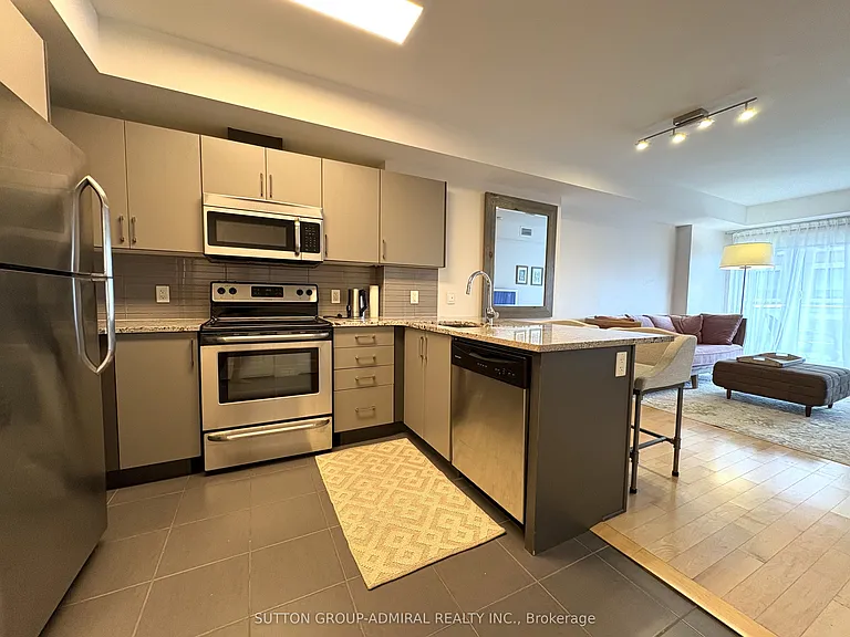 195 Besserer St #803 — Photo 6
