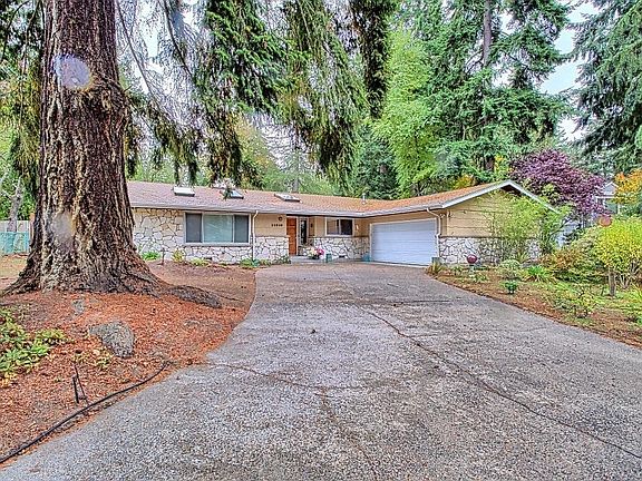 2nd image of 11810 11th Ave NW
