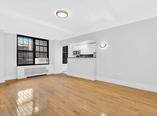 1 University Pl APT 2O, New York, NY 10003