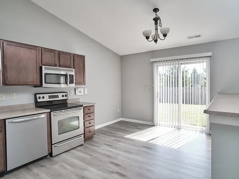 12983 Quarterback Ln — Photo 17
