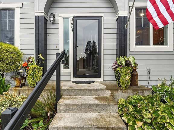 3rd image of 3603 SE 198th Ave