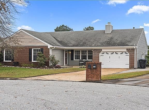 4th image of 2408 Hexall Ct