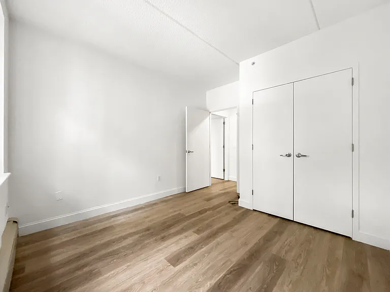 304 W 117th St #3F — Photo 11