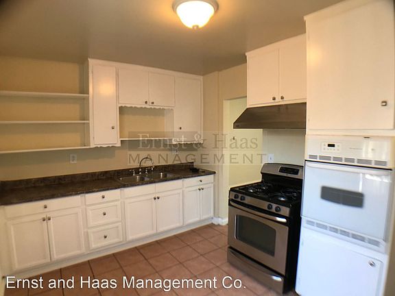 4th image of 1020 Temple Ave APT 3