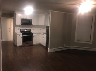 2 Summit Ave APT 2, Methuen, MA 01844