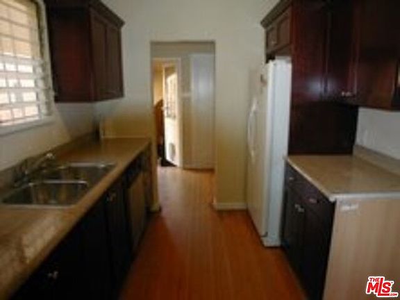 3rd image of 1277 S Ridgeley Dr