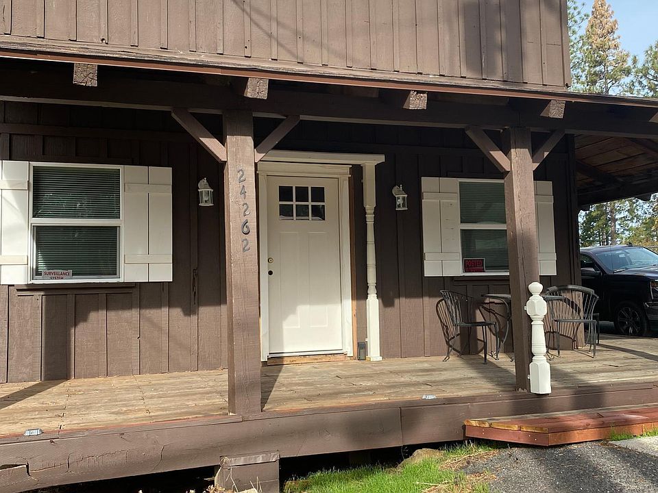 This apartment has been freshly updated. Call for more information and pictures.